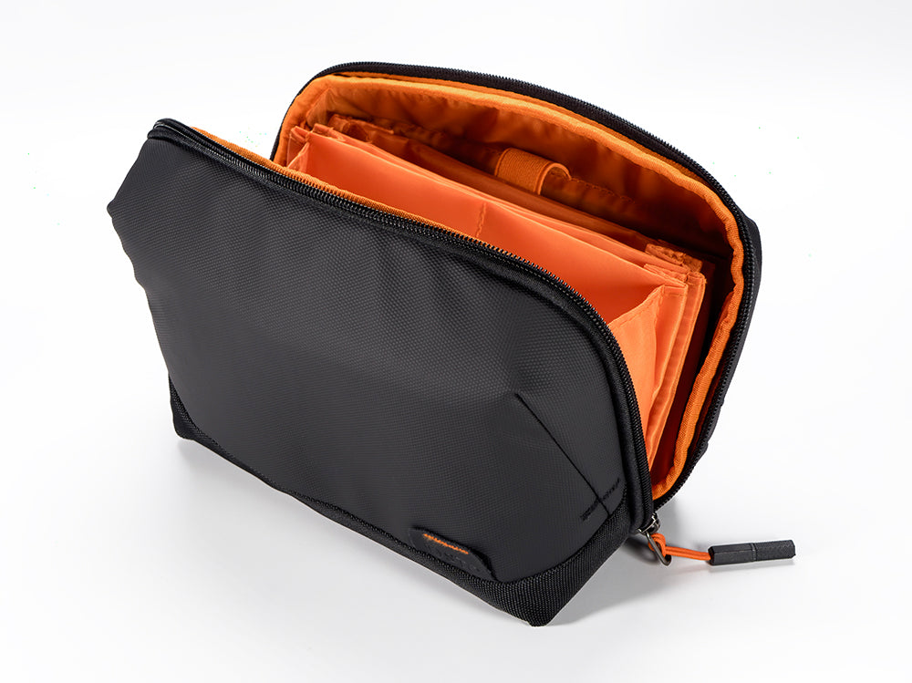 Clamshell Max 全開式多隔層收納包