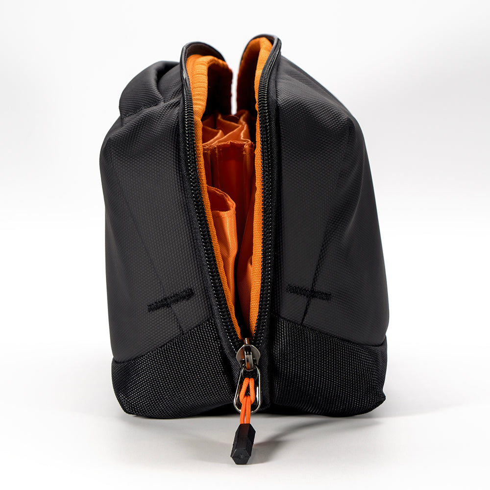 Clamshell Max 全開式多隔層收納包